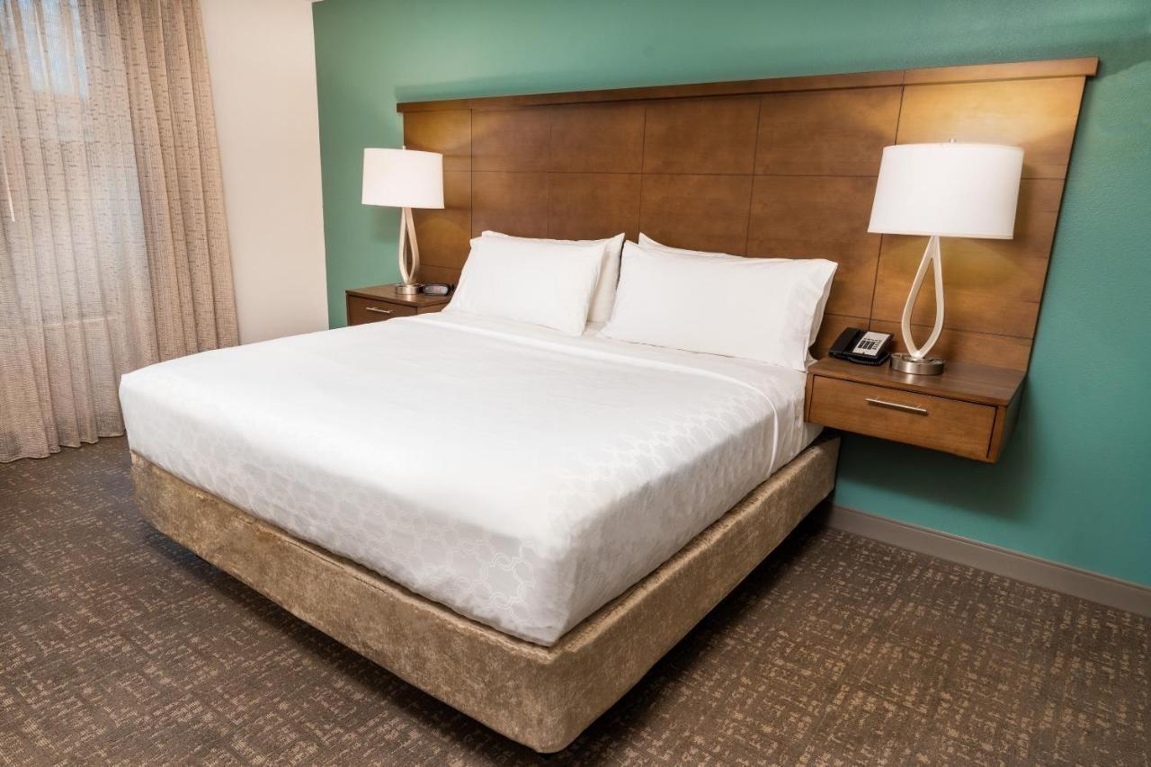 Hotel Staybridge By Ihg 3*