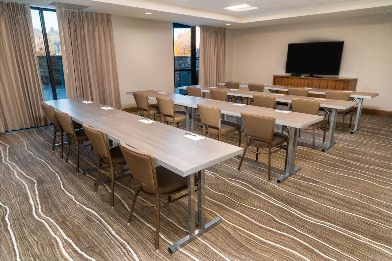 Staybridge By Ihg 3*